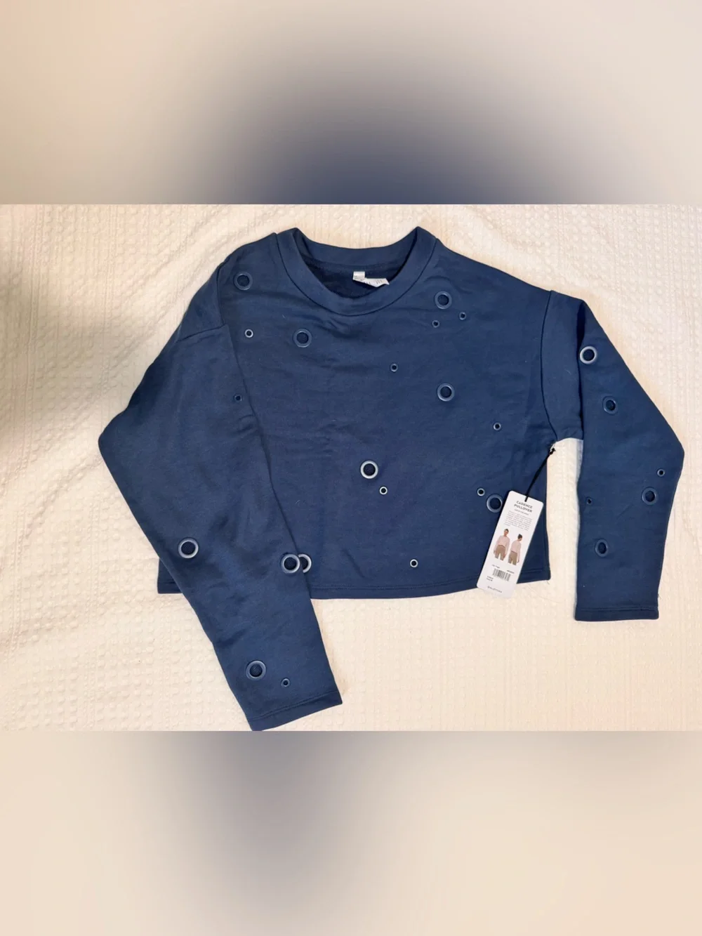 ALO Yoga Men’s Navy Crewneck with Grommet Eyelet Details